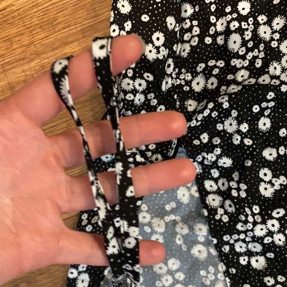 Shein thigh slit skirt - Picture 2 of 3